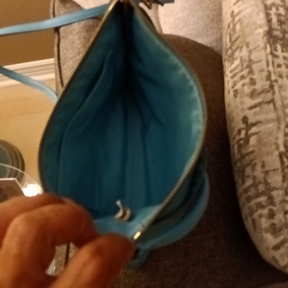 Coach - Picture 16 of 16